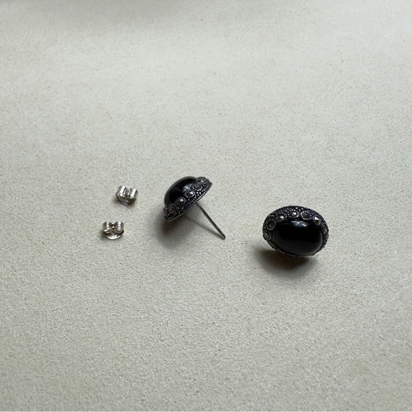 Vintage 925 Sterling Silver Oval Onyx Stud Post Earrings - Picture 7 of 8